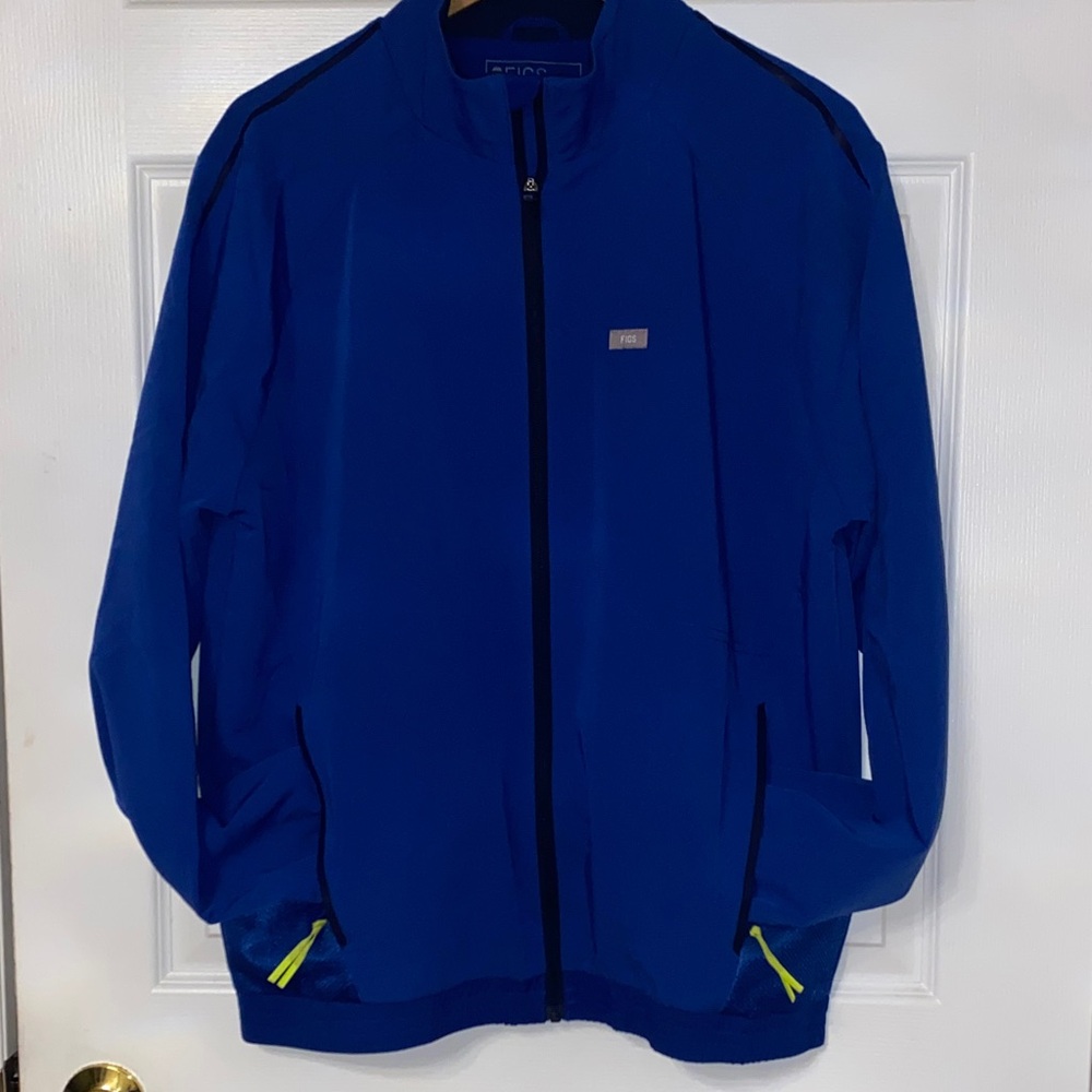 Figs Men's Vibrant Blue Windbreaker